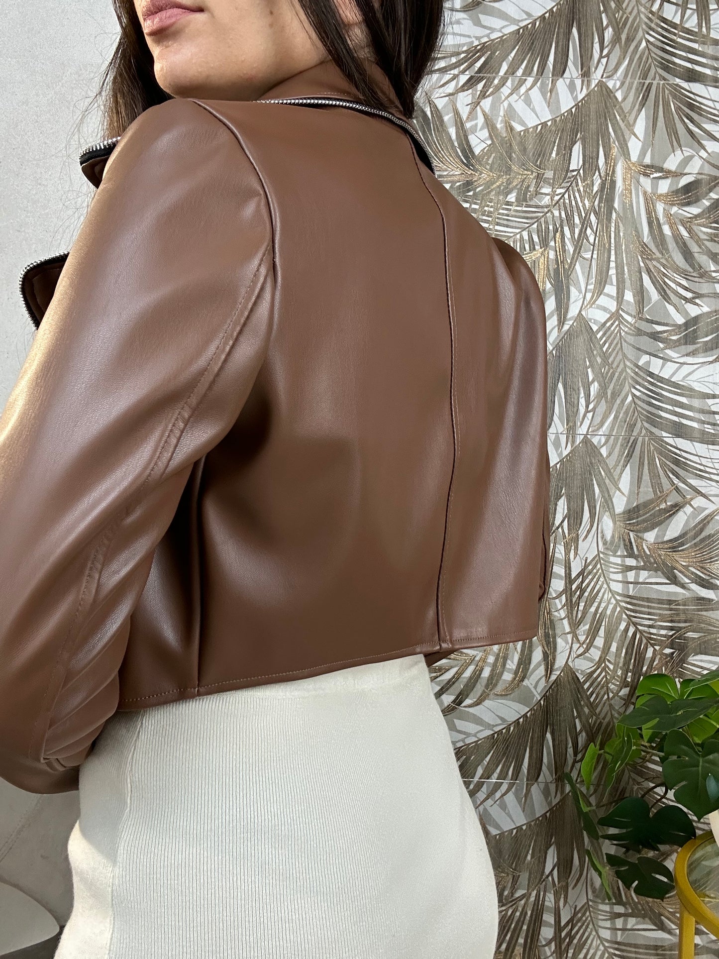 Chiodo corto similpelle cacao