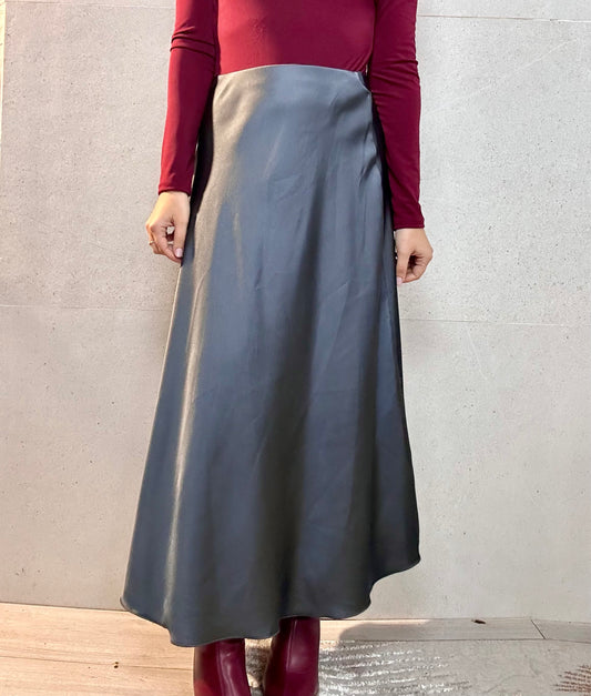 Gonna lunga grigia