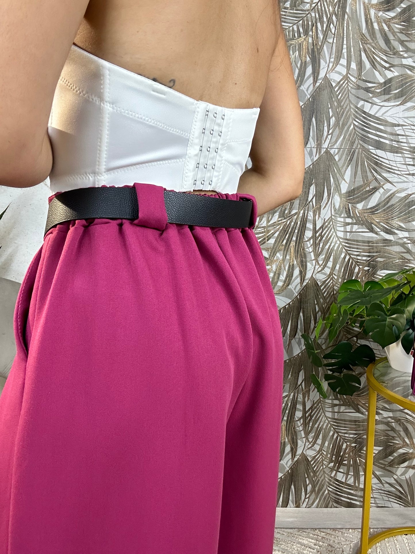 Pantalone palazzo viola