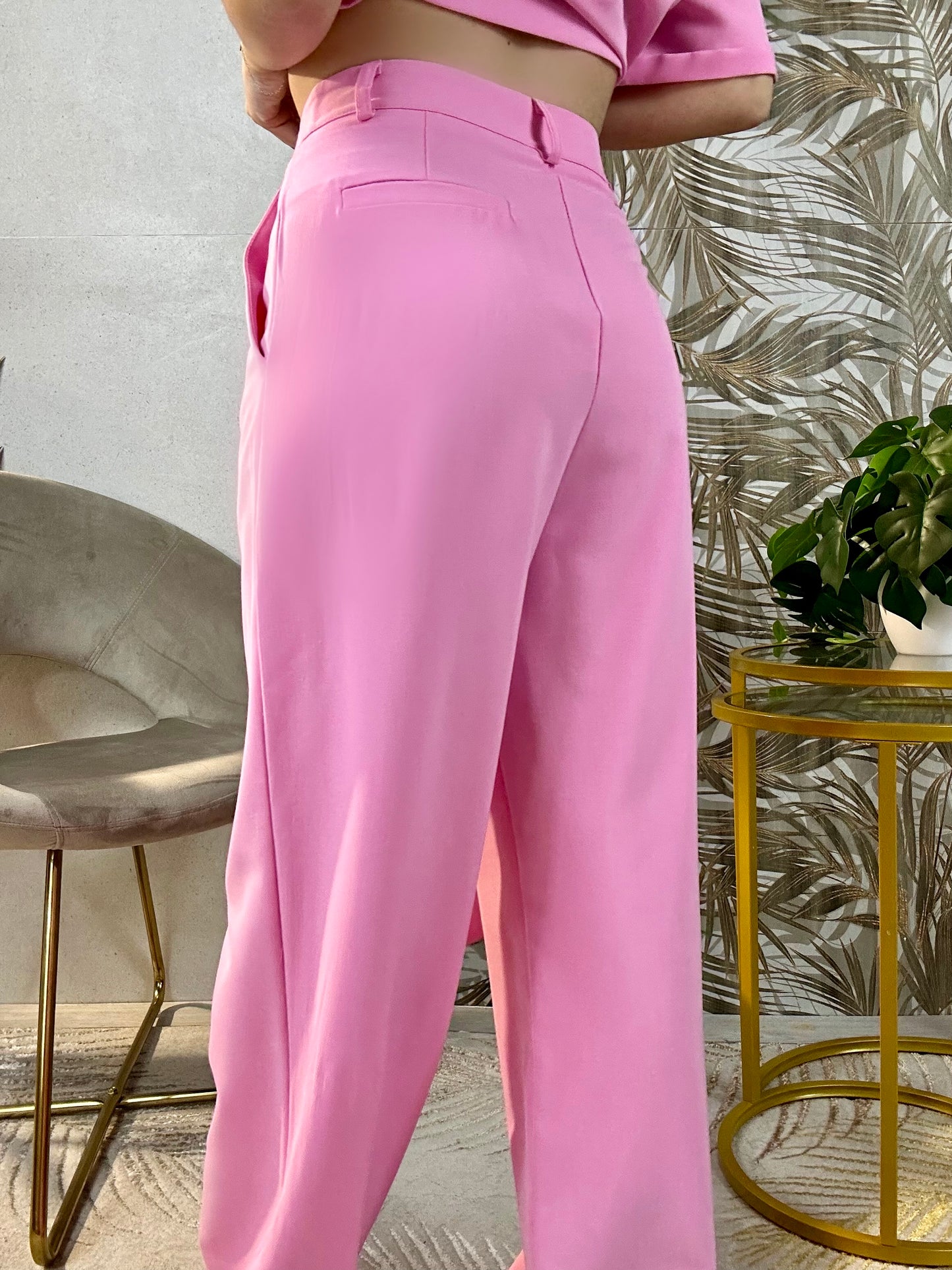 Completo con pantalone “ROSA” rosa lumina